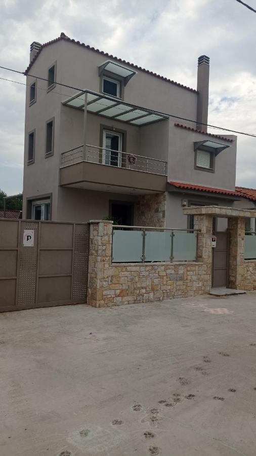 Elena Apartment Артемида Екстериор снимка